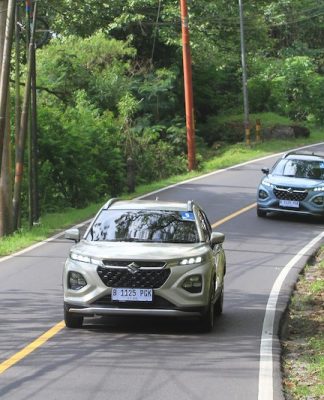 Galau Beli SUV Baru? Cek Dulu Harga, Pajak, dan Lawan Tanding Suzuki Fronx! Perangkat Keselamatan Semua Varian Suzuki Fronx_1
