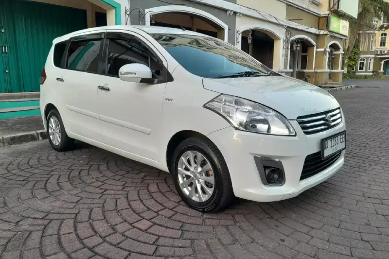 Rekomendasi Mobil Keluarga 7 Seater Rp100 Jutaan