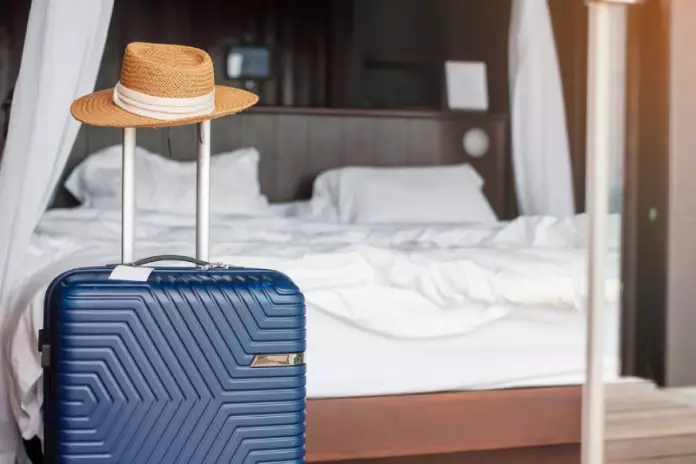 Staycation artinya apa