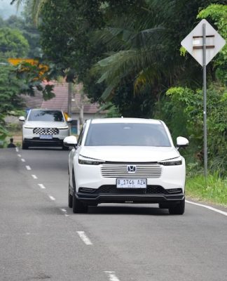 Test Drive Honda HR-V e:HEV (Hybrid)