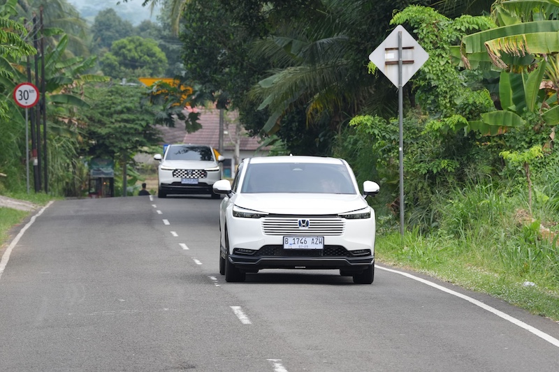 Test Drive Honda HR-V e:HEV (Hybrid)