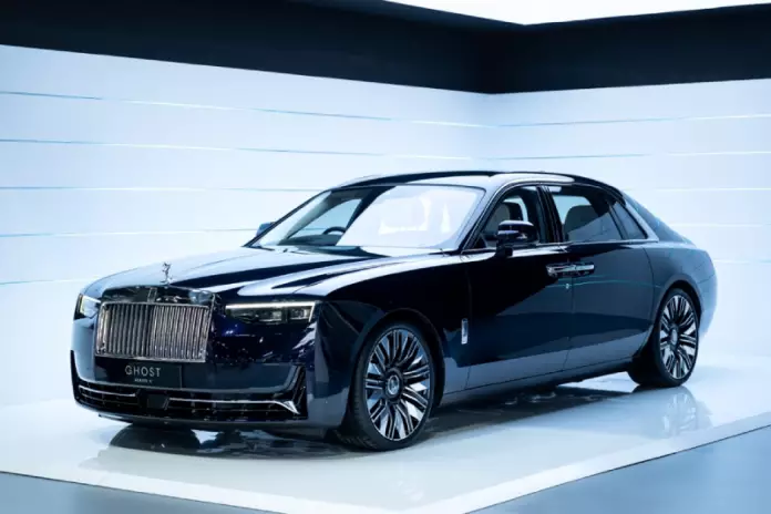 Ini Alasan Harga Rolls Royce Sangat Mahal dan Jadi Favorit Para Sultan harga rolls royce
