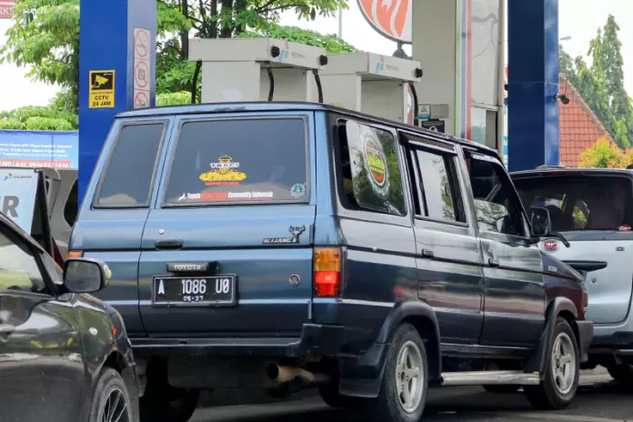 plat mobil a daerah mana