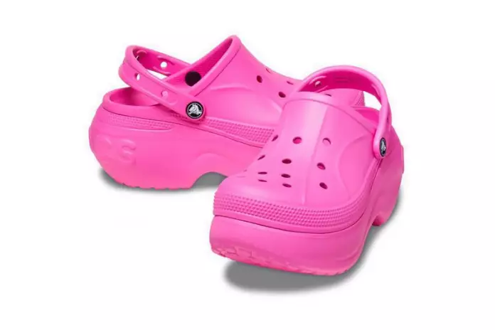 sandal Crocs wanita