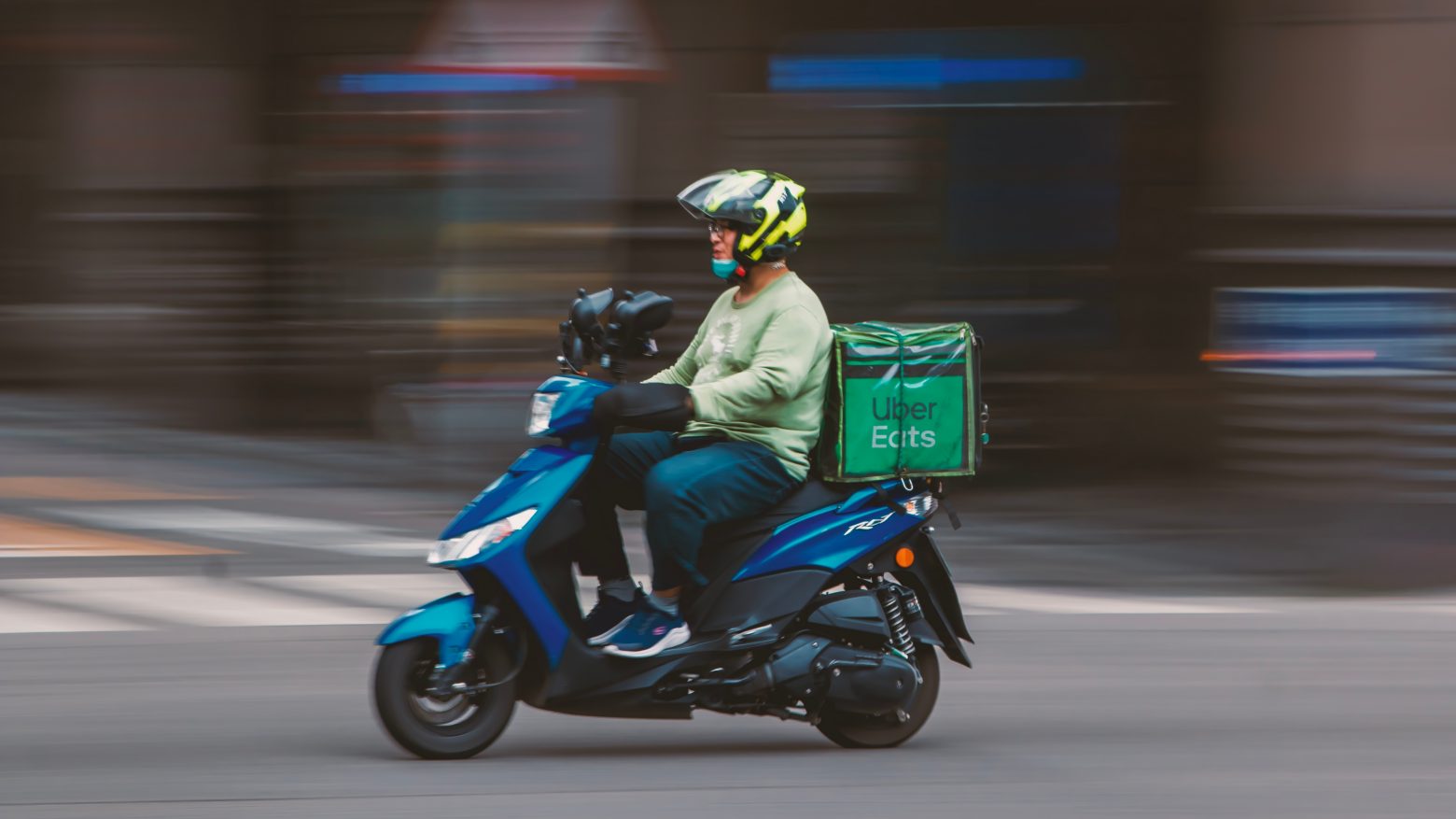 Kerja Sampingan Kurir Online