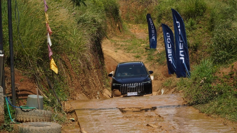 Test Drive JAECOO J8