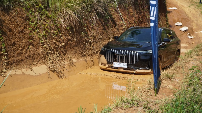 Test Drive JAECOO J8