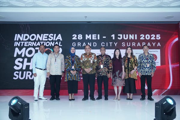 IIMS Surabaya 2025 Resmi Dibuka: Siap Bikin Mata Melek dengan Inovasi Otomotif Paling Baru! IIMS Surabaya 2025