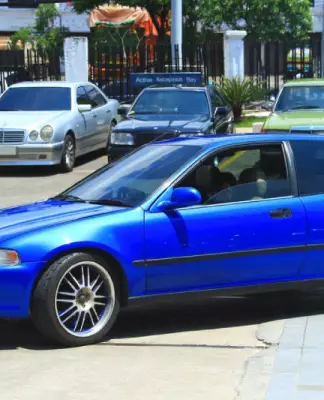 Civic Estilo
