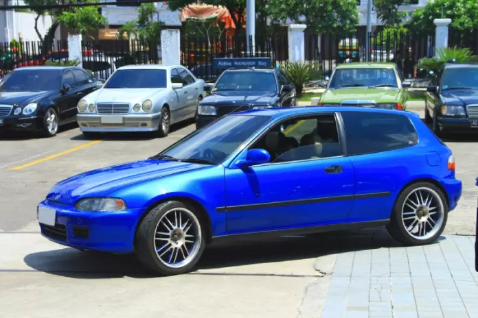 Civic Estilo