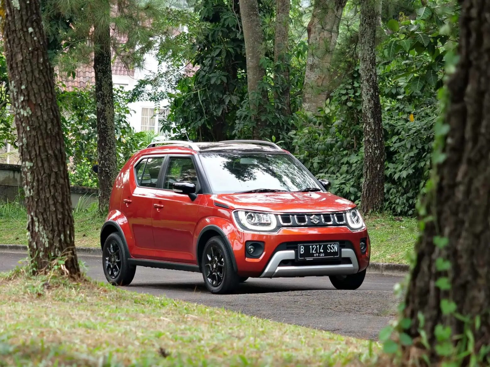 mobil suzuki kecil