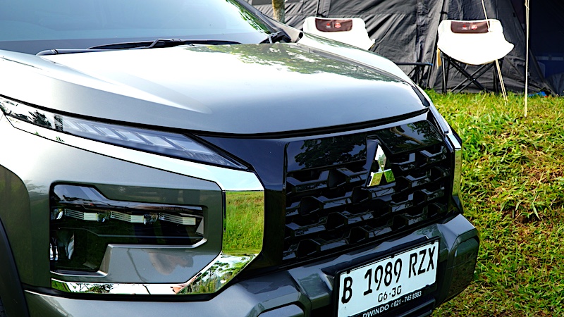 Review Mitsubishi New Xpander Cross