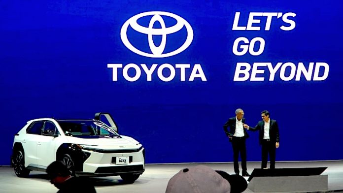 Toyota di GIIAS 2025