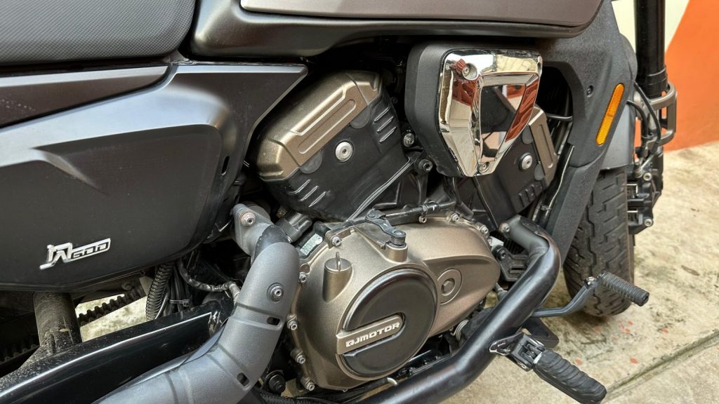 Mesin V4 QJMotor SRV600V