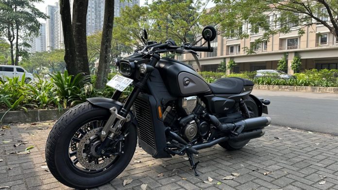 QjMotor SRV600V Depan