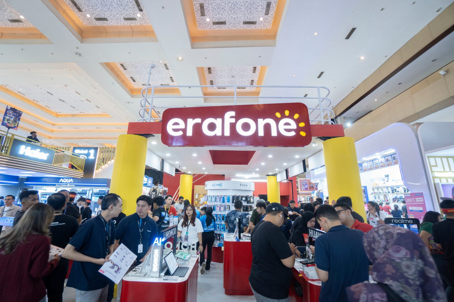 cuci gudang handphone erafone