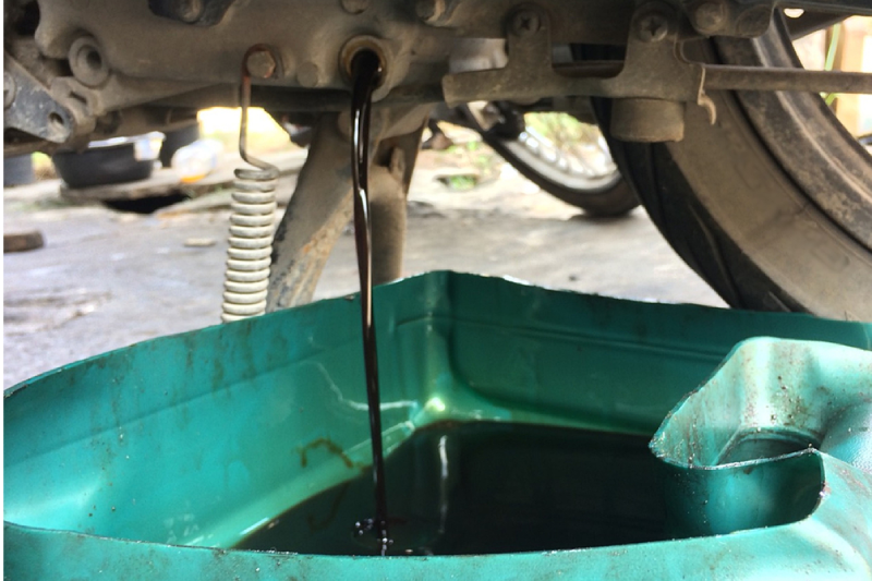 ganti oli motor berapa km