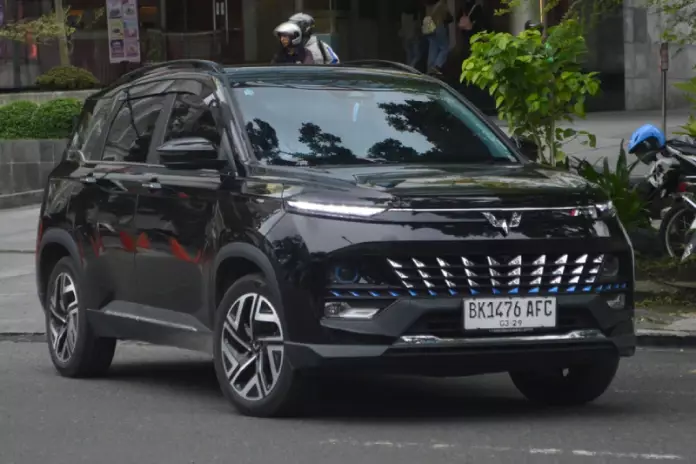harga wuling almaz