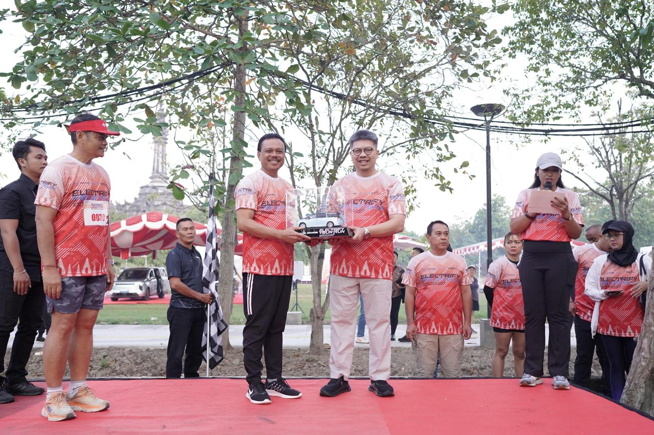 dewa-made-indra-yudhy-tan-maxus-bali