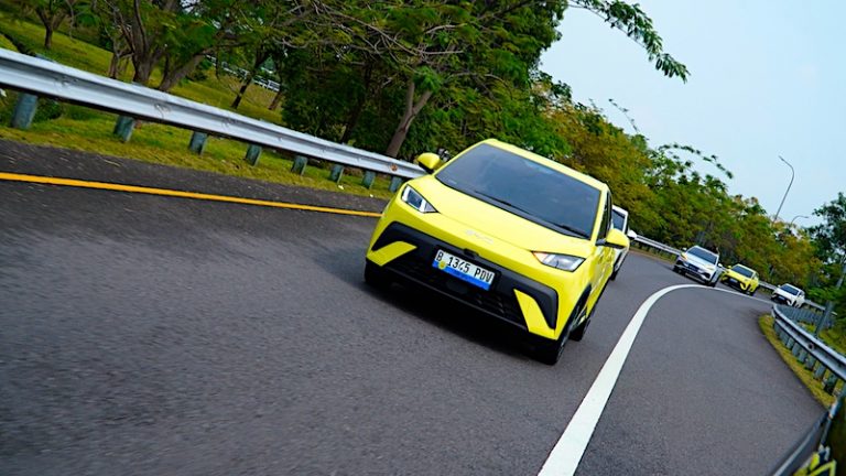 BYD Atto 1 Cetak Sejarah Jadi Mobil Terlaris di Indonesia