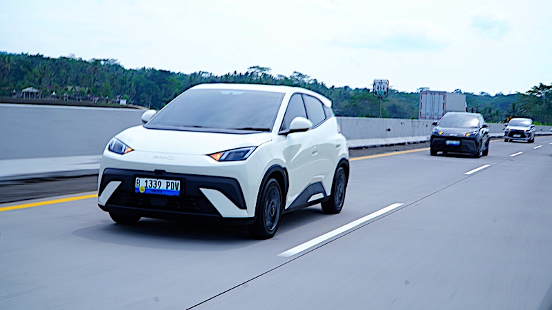 Test Drive BYD Atto 1