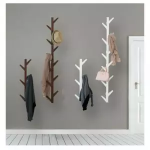 gantungan baju dinding
