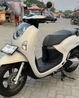 harga motor scoopy 2024