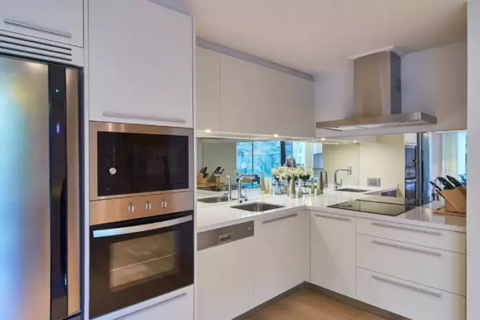 kitchen set aluminium