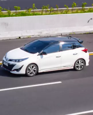 mobil anak muda