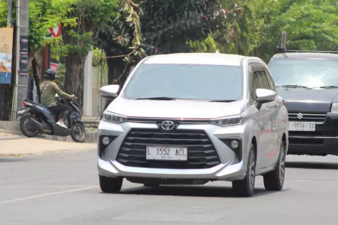 toyota avanza
