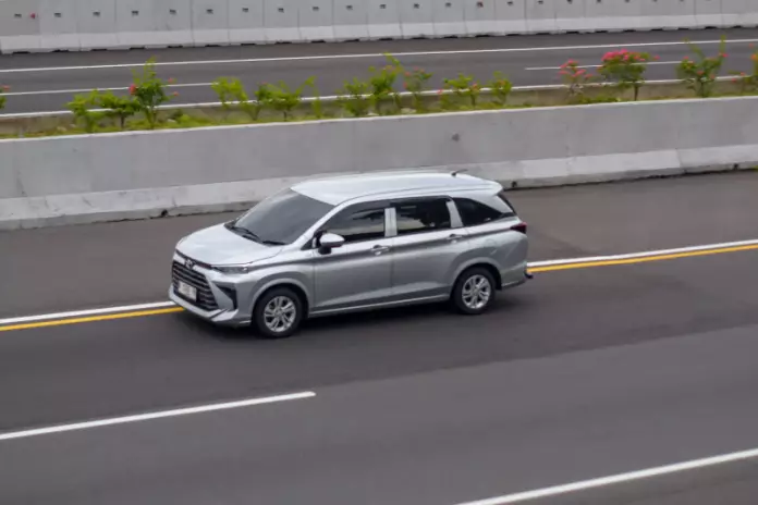 toyota avanza