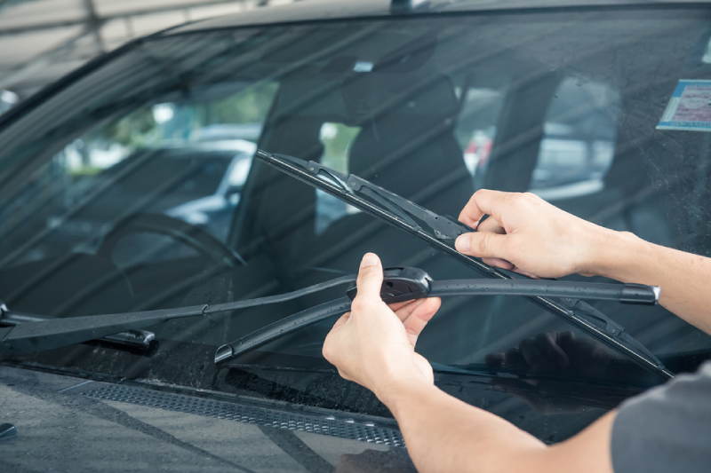 wiper kaca mobil