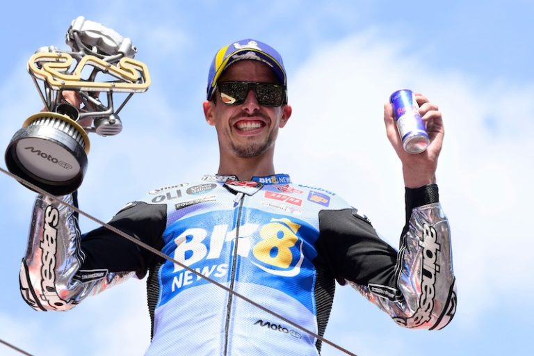 “Makin Nyaman” Alex Marquez Rebut Kemenangan di MotoGP Catalunya 2025 “Makin Nyaman” Alex Marquez Rebut Kemenangan di MotoGP Catalunya 2025