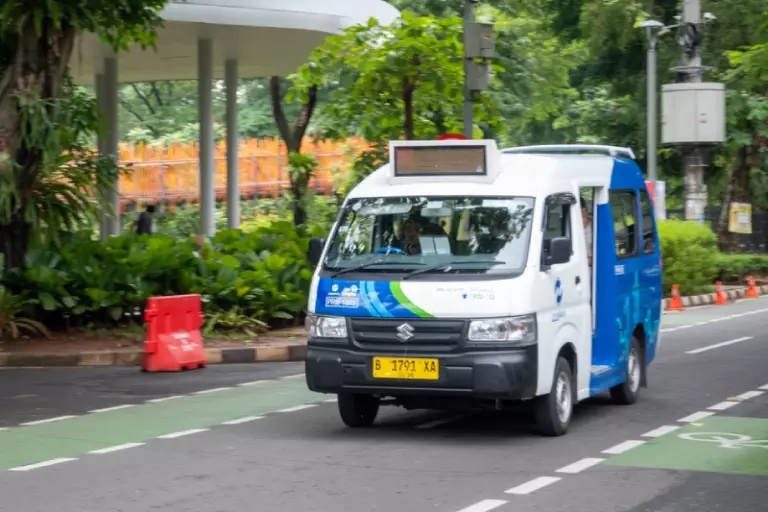 Pemerintah Luncurkan Program Cash For Work untuk Pengemudi Transportasi