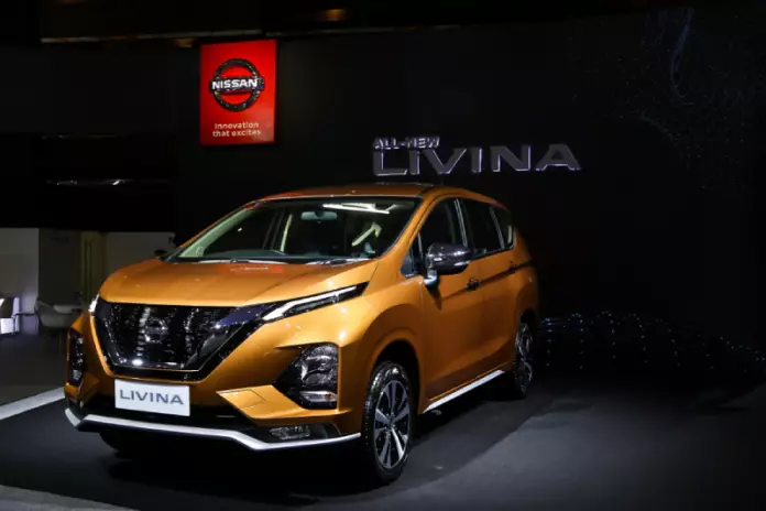 nissan livina