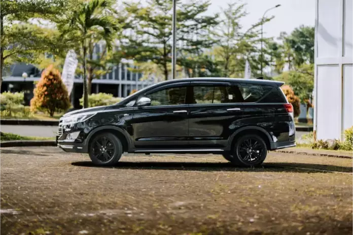 panjang innova reborn