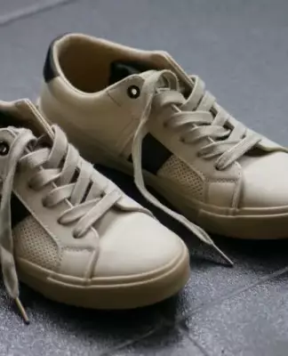 sneakers pria