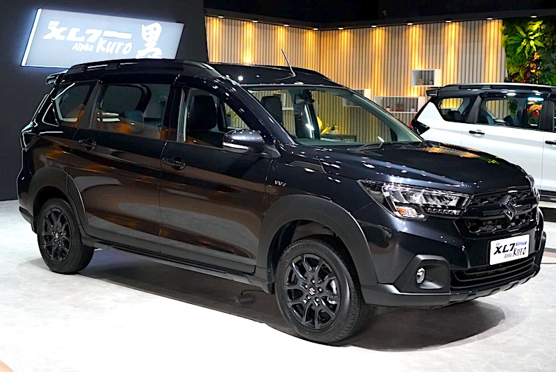 Suzuki XL7 Hybrid Alpha Kuro Resmi Meluncur