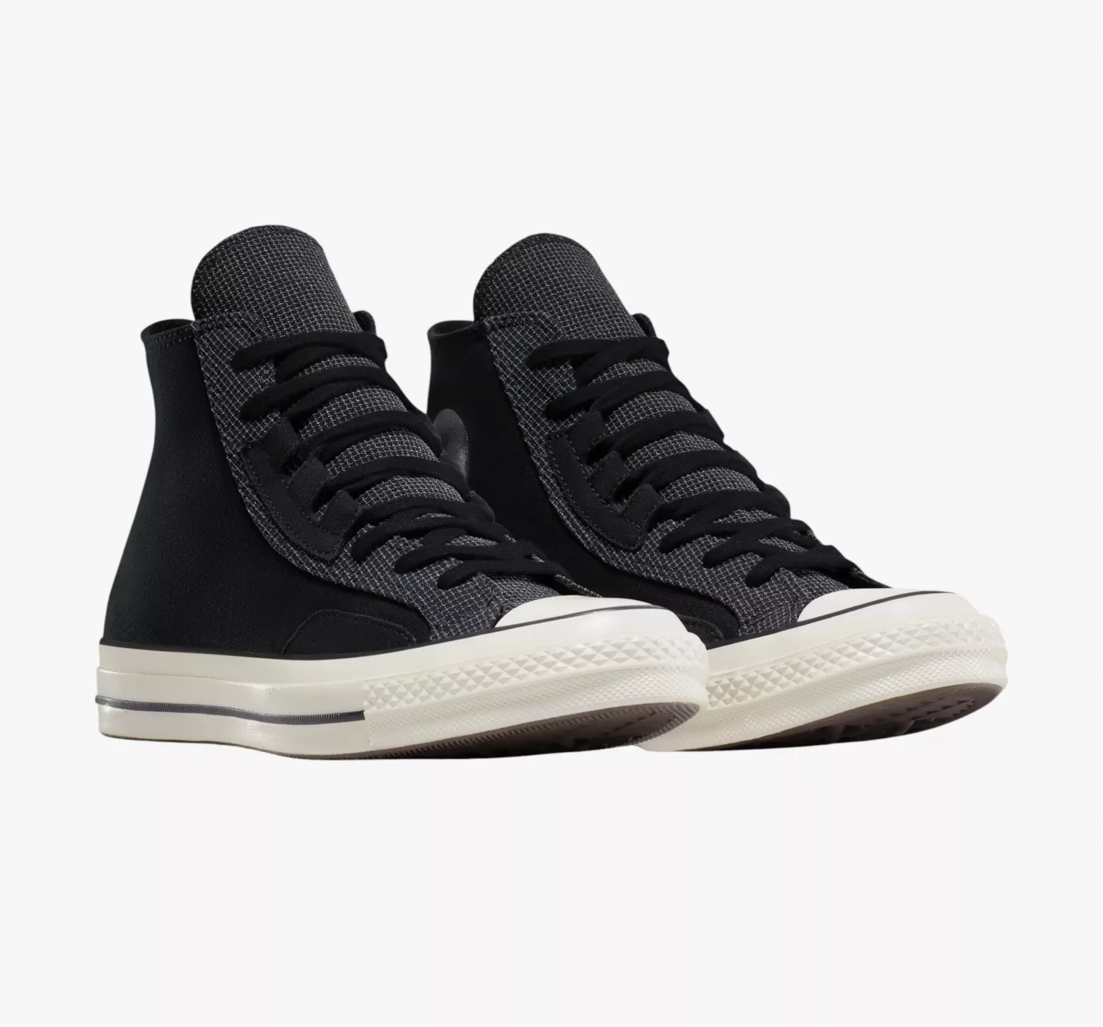 sepatu Converse