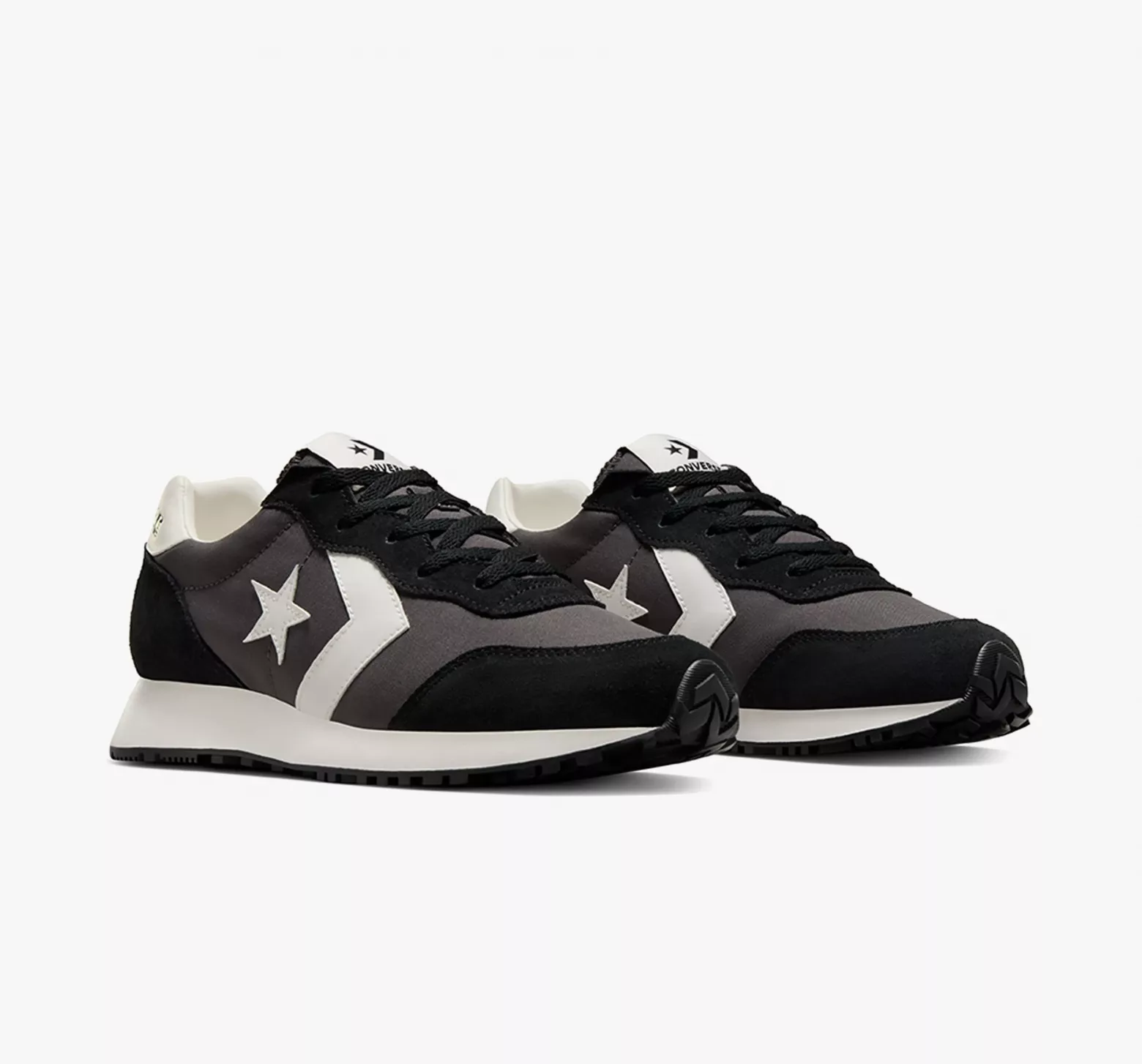 sepatu Converse