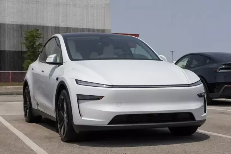 Tesla Model Y dan 3 Versi Murah Dirilis, Harga Mulai Rp 640 Juta 