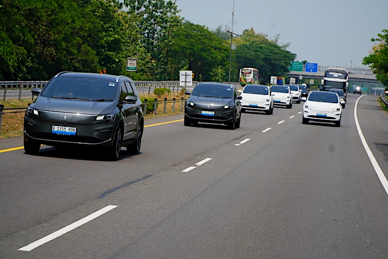 Test Drive Aletra L8 EV Jakarta - Magelang