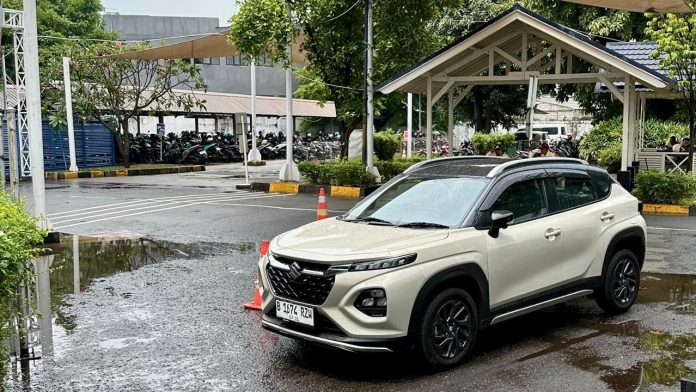 Review Suzuki Fronx Hybrid SGX A/T: Penantang Serius di Segmen SUV Kompak Suzuki Fronx SGX A/T Hybrid