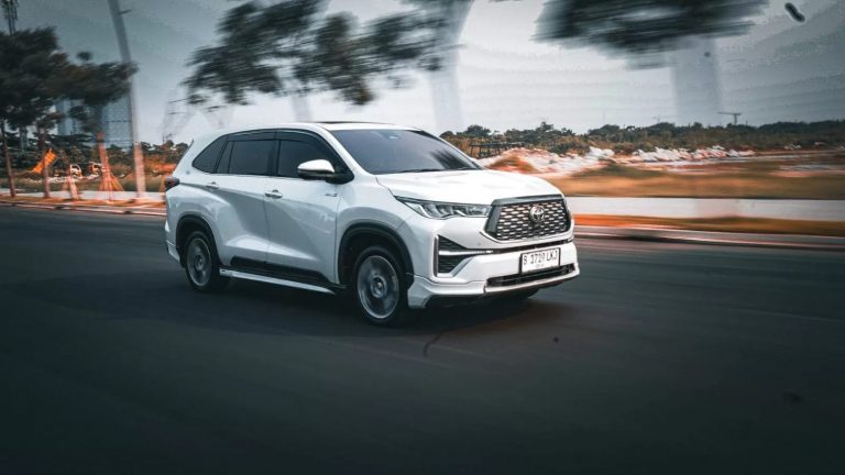 Kelebihan New Innova Zenix sebagai MPV Keluarga