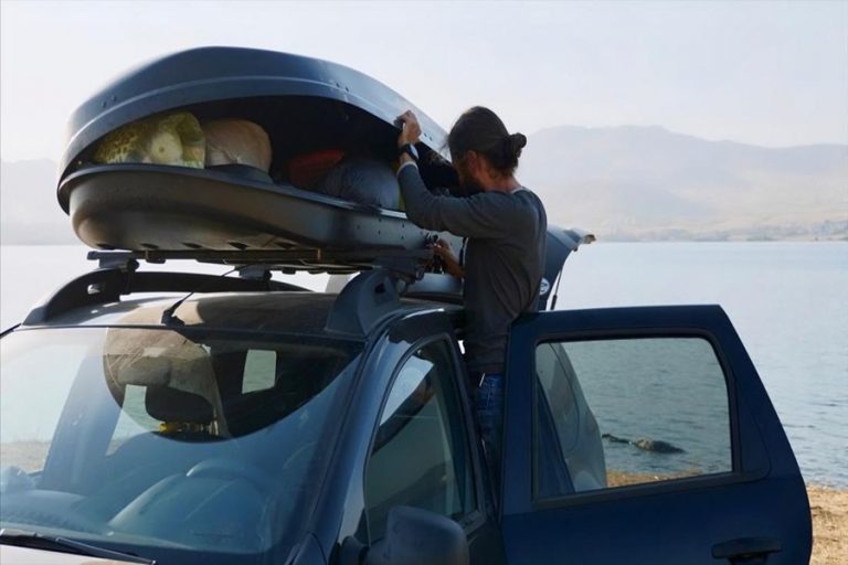 Tips Pemasangan Roof Box agar Aman dan Praktis