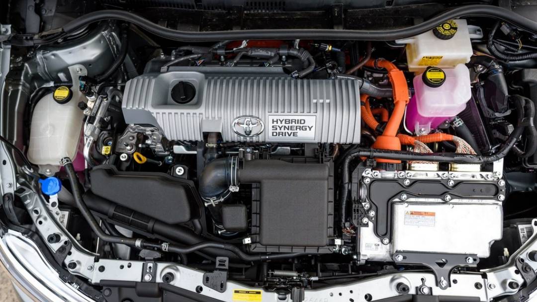 cara merawat mobil hybrid