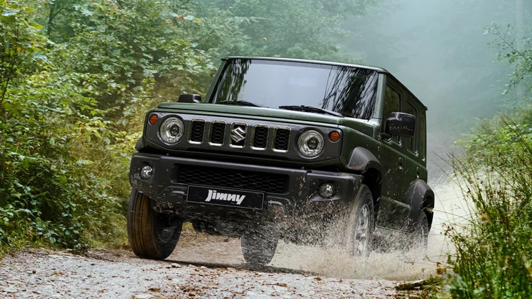 Spesifikasi Suzuki Jimny dan Kompetitor Beratnya