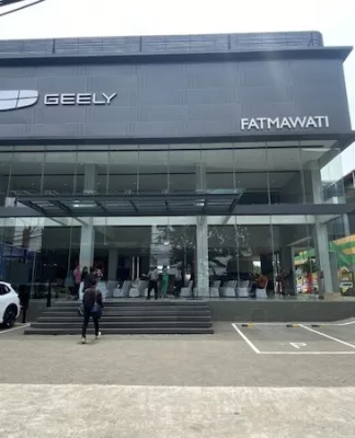 Geely Targetkan 40 Dealer Baru Hingga Akhir Tahun, Starray EM-i Jadi Senjata Kejar Pasar Luar Jawa Geely Targetkan 40 Dealer