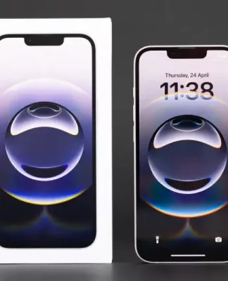 iPhone 16e