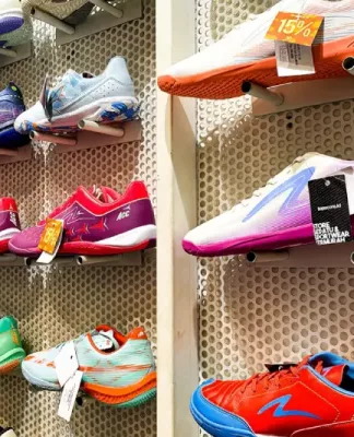 10 Rekomendasi Sepatu Futsal Terbaik 2025, Nyaman dan Tahan Lama! sepatu futsal